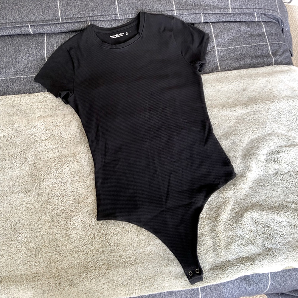 Abercrombie short sleeve bodysuit